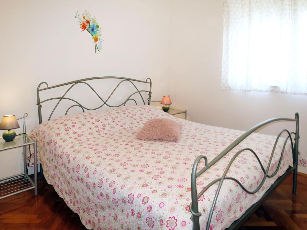 Lucia - Zad116 By Interhome Apartment